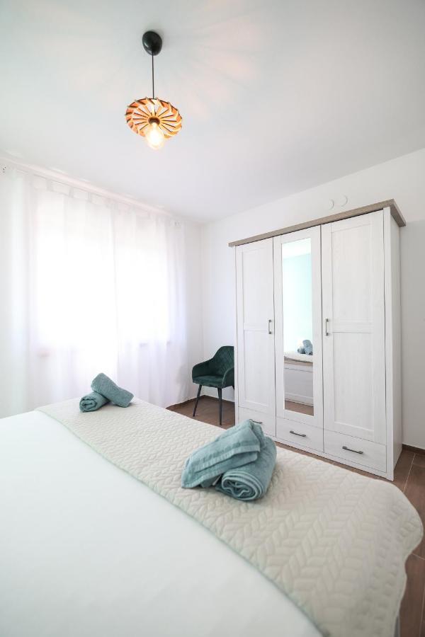 Apartment Blue Anchor Zadar Exteriör bild